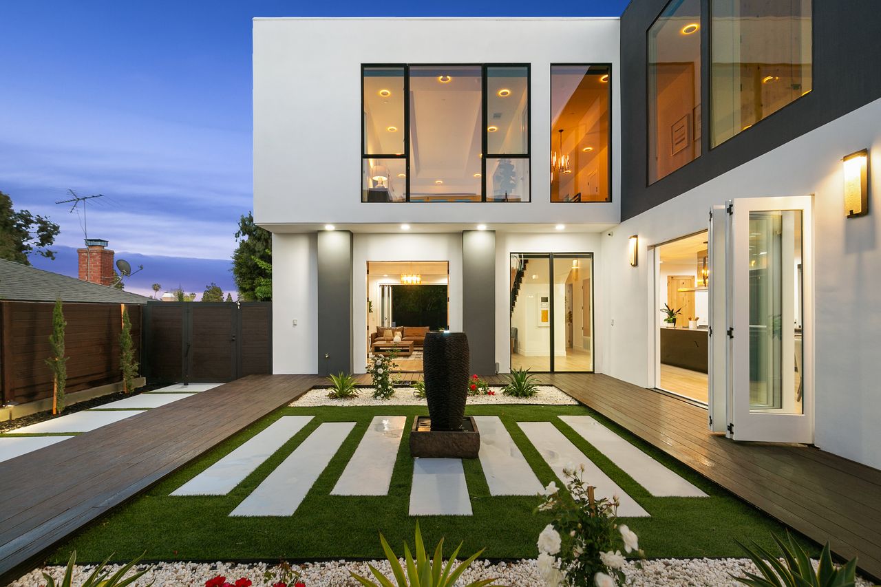 Luxury Real Estate